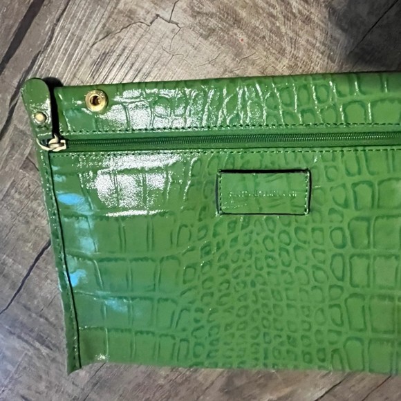 Antonio Melani Green Leather Handbag Croc Embossed Zip Clutch Wallet Women - Picture 3 of 7